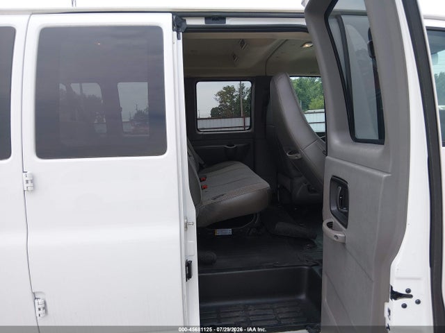 1GAZGPFG6H1265763 Chevrolet Express 3500 Lt