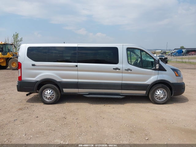 1FBAX9Y84RKB18668 Ford Transit-350 Passenger Van Xl