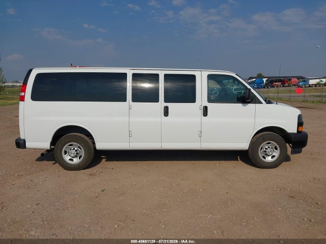 1GAZGNFP5R1204751 Chevrolet Express Passenger Rwd 3500 Extended Wheelbase Ls
