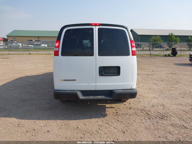 1GAZGNFP5R1204751 Chevrolet Express Passenger Rwd 3500 Extended Wheelbase Ls