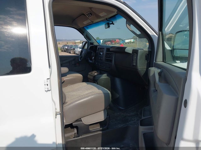 1GAZGNFP5R1204751 Chevrolet Express Passenger Rwd 3500 Extended Wheelbase Ls