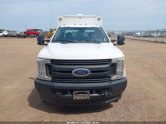 1FD8X3H68HED60538 Ford F-350 Chassis Xl