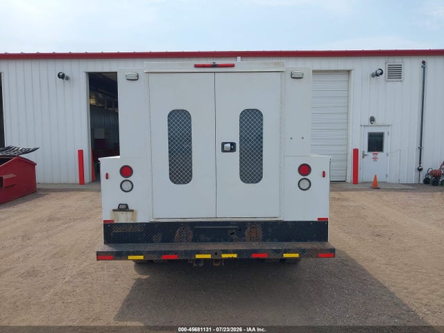 1FD8X3H68HED60538 Ford F-350 Chassis Xl