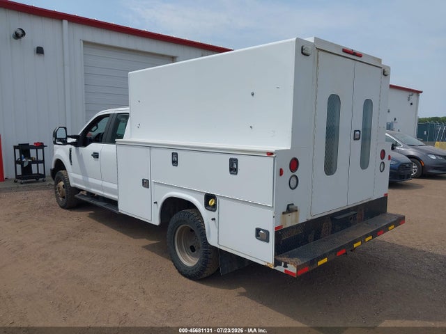1FD8X3H68HED60538 Ford F-350 Chassis Xl