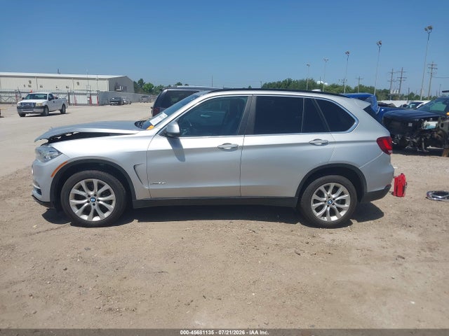 45681135 :رقم المزاد ، 5UXKR0C52G0U10992 vin ، 2016 Bmw X5 Xdrive35i مزاد بيع