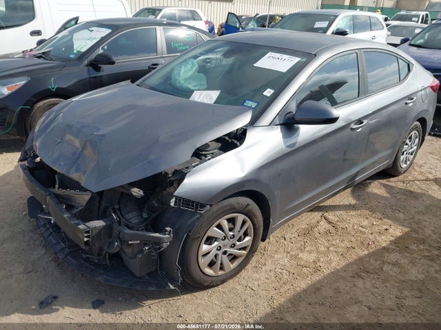 Hyundai ELANTRA SE 2020 5NPD74LF6LH524247 Image 2