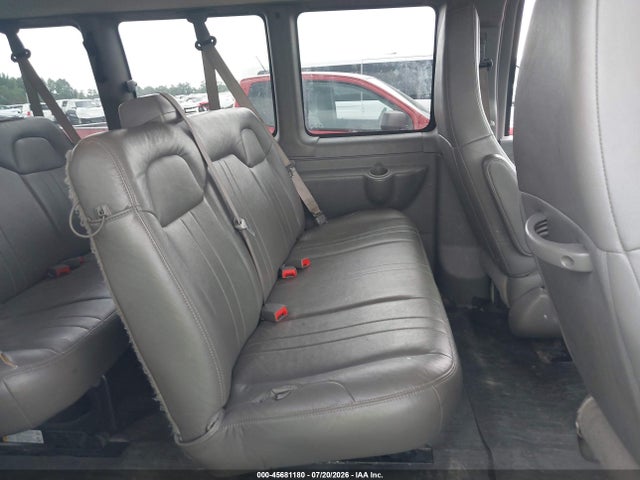 Chevrolet Express 3500 Ls 2017 1GAZGNFG9H1292394 Image 8