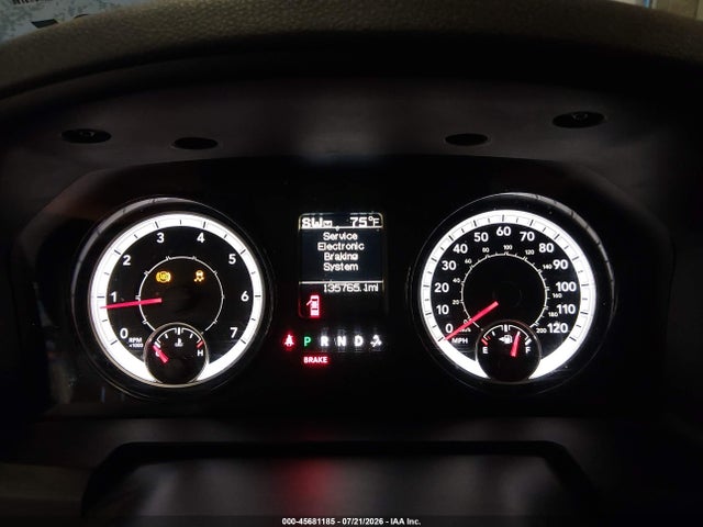 Продажа на аукционе авто 2018 Ram 1500 Slt  4x4 6'4 Box, vin: 1C6RR7GG0JS300904, номер лота: 45681185