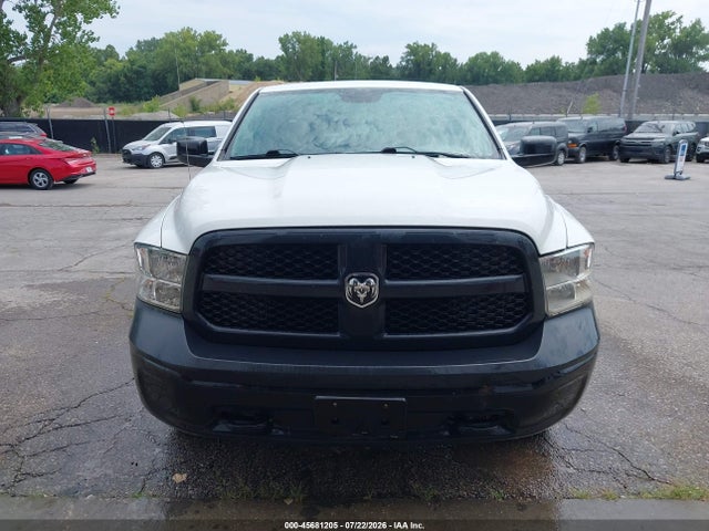 1C6RR7KM9HS701696 RAM 1500 Tradesman 4x4 5&#039;7 Box