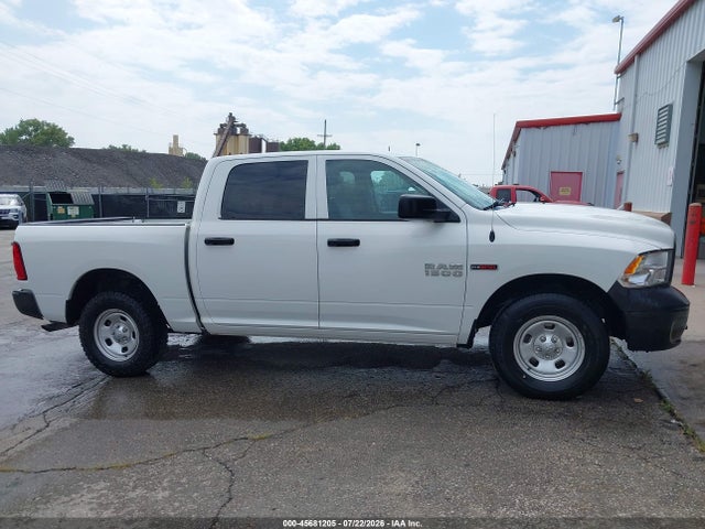 1C6RR7KM9HS701696 RAM 1500 Tradesman 4x4 5&#039;7 Box