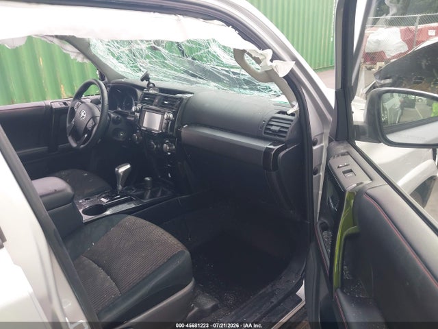 Aukcja sprzedaży 2018 Toyota 4runner Trd Off Road, vin: JTEBU5JR1J5597618, numer aukcji: 45681223