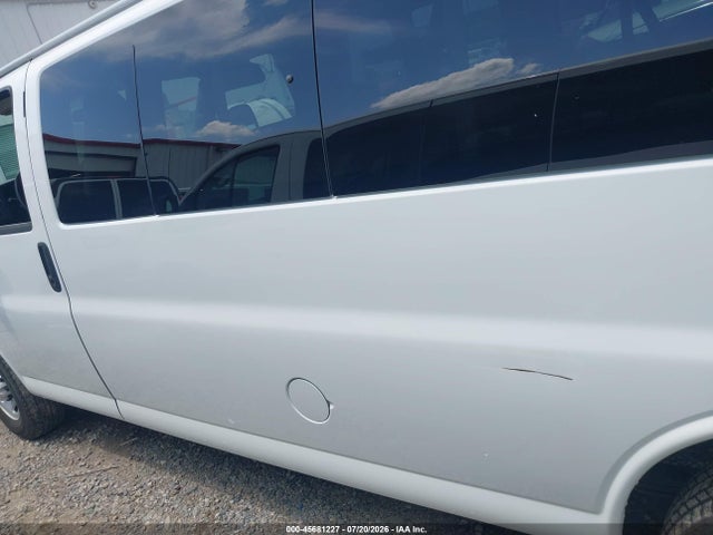Chevrolet Express 3500 Ls 2017 1GAZGNFG6H1294443 Image 14