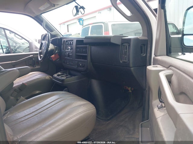Chevrolet Express 3500 Ls 2017 1GAZGNFG6H1294443 Image 5