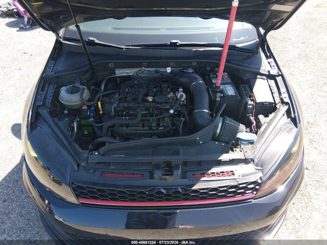 45681234 :رقم المزاد ، 3VW4T7AU6FM103459 vin ، 2015 Volkswagen Golf Gti 2.0t Se 4-door مزاد بيع