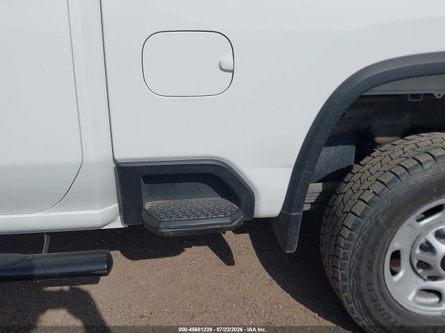 1GC4YLE7XNF193652 Chevrolet Silverado 2500hd 4wd Standard Bed Wt