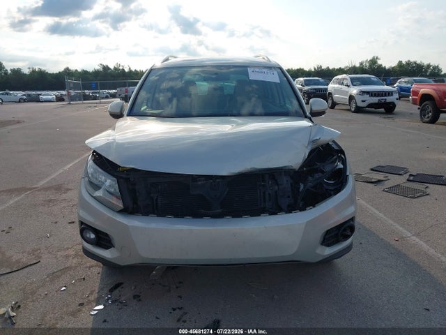 2014 Volkswagen Tiguan Se მანქანა იყიდება აუქციონზე, vin: WVGAV3AX6EW521422, აუქციონის ნომერი: 45681274