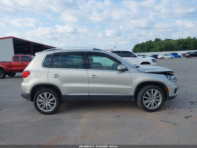 2014 Volkswagen Tiguan Se მანქანა იყიდება აუქციონზე, vin: WVGAV3AX6EW521422, აუქციონის ნომერი: 45681274