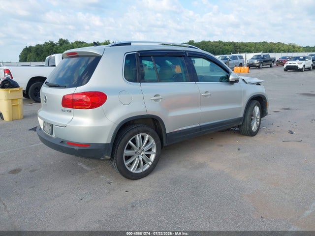 2014 Volkswagen Tiguan Se მანქანა იყიდება აუქციონზე, vin: WVGAV3AX6EW521422, აუქციონის ნომერი: 45681274