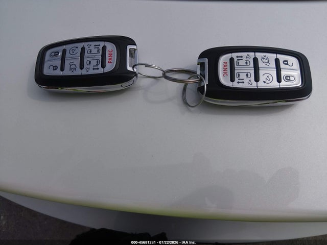 45681281 :رقم المزاد ، 2C4RC1BG5NR185853 vin ، 2022 Chrysler Pacifica Touring L مزاد بيع