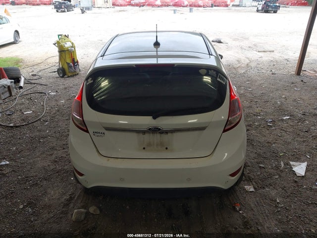 Ford Fiesta Titanium 2015 3FADP4FJ1FM175258 Image 16