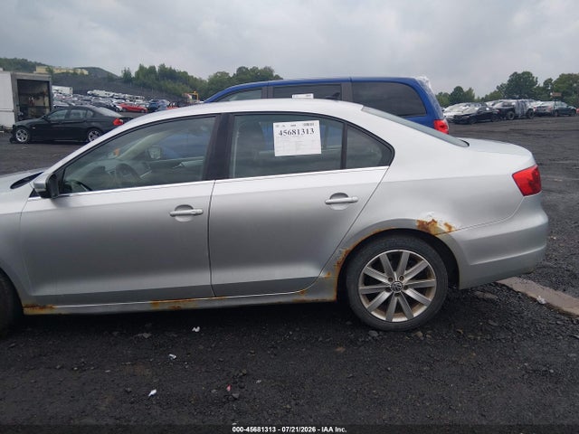 Aukcja sprzedaży 2011 Volkswagen Jetta 2.5l Sel, vin: 3VWGX7AJXBM300491, numer aukcji: 45681313