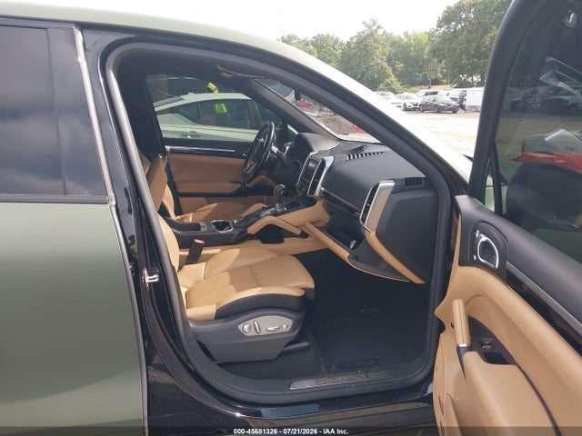 45681326 :رقم المزاد ، WP1AB2A22FLA56408 vin ، 2015 Porsche Cayenne S مزاد بيع