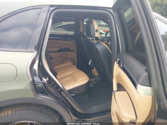 45681326 :رقم المزاد ، WP1AB2A22FLA56408 vin ، 2015 Porsche Cayenne S مزاد بيع