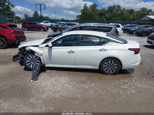 45681363 :رقم المزاد ، 1N4BL4DV7PN380938 vin ، 2023 Nissan Altima Sv Fwd مزاد بيع