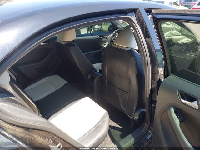 Продаж на аукціоні авто 2016 Volkswagen Jetta 1.8t Sport, vin: 3VWD17AJ7GM414301, номер лоту: 45681382
