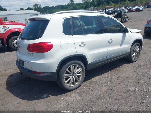 Aukcja sprzedaży 2015 Volkswagen Tiguan Se, vin: WVGBV7AX5FW506200, numer aukcji: 45681398