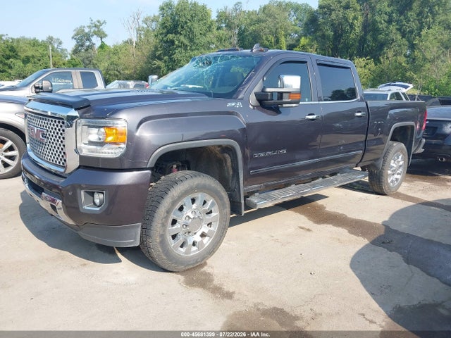 45681399 :رقم المزاد ، 1GT120E83FF548125 vin ، 2015 Gmc Sierra 2500hd Available Wifi Denali مزاد بيع