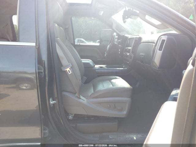 45681399 :رقم المزاد ، 1GT120E83FF548125 vin ، 2015 Gmc Sierra 2500hd Available Wifi Denali مزاد بيع
