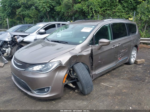 Aukcja sprzedaży 2018 Chrysler Pacifica Touring L Plus, vin: 2C4RC1EG1JR189033, numer aukcji: 45681435