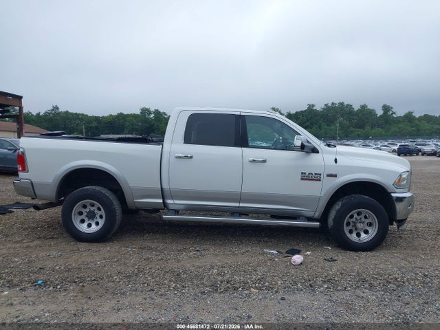 45681472 :رقم المزاد ، 3C6UR5FJ5FG530299 vin ، 2015 Ram 2500 Laramie مزاد بيع