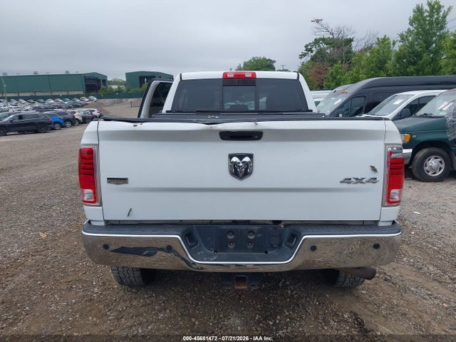 45681472 :رقم المزاد ، 3C6UR5FJ5FG530299 vin ، 2015 Ram 2500 Laramie مزاد بيع