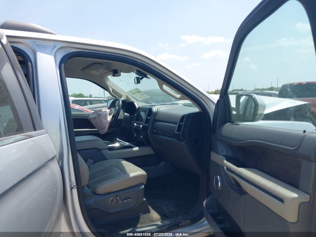 Продажа на аукционе авто 2018 Ford Expedition Max Limited, vin: 1FMJK1KT4JEA11062, номер лота: 45681535