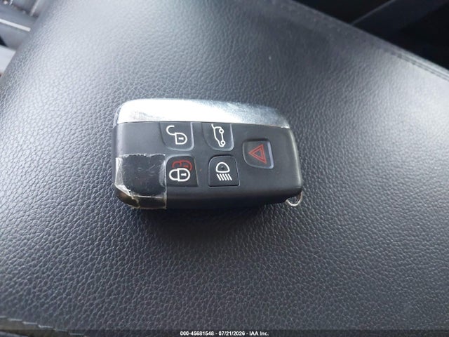SALCR2BGXHH654146 Land Rover Discovery Sport Hse