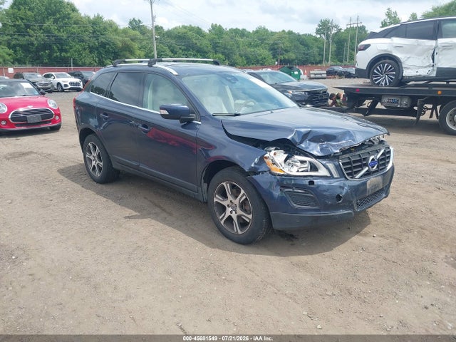 2012 Volvo Xc60 T6 Platinum მანქანა იყიდება აუქციონზე, vin: YV4902DZ1C2289309, აუქციონის ნომერი: 45681549