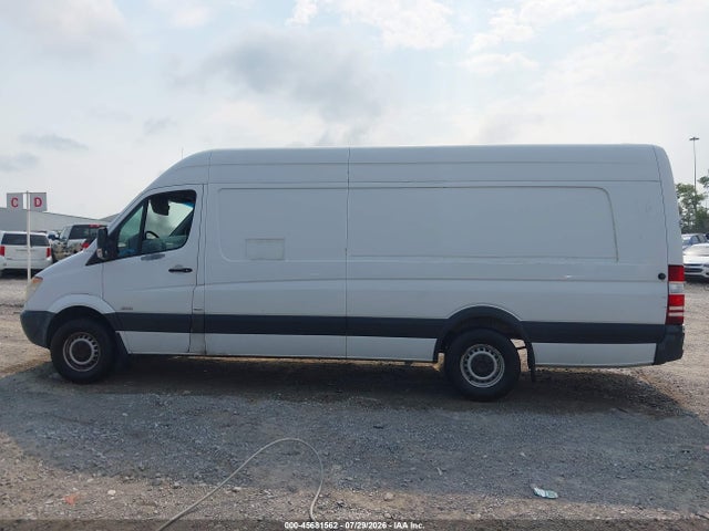 Продаж на аукціоні авто 2013 Mercedes-benz Sprinter 2500 High Roof, vin: WD3PE8CC0D5767130, номер лоту: 45681562