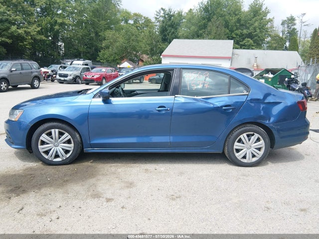 45681577 :رقم المزاد ، 3VW2B7AJ6HM362746 vin ، 2017 Volkswagen Jetta 1.4t S مزاد بيع