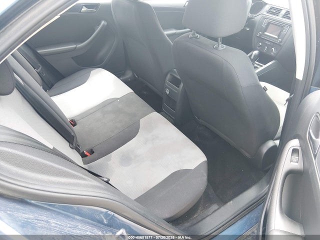 45681577 :رقم المزاد ، 3VW2B7AJ6HM362746 vin ، 2017 Volkswagen Jetta 1.4t S مزاد بيع
