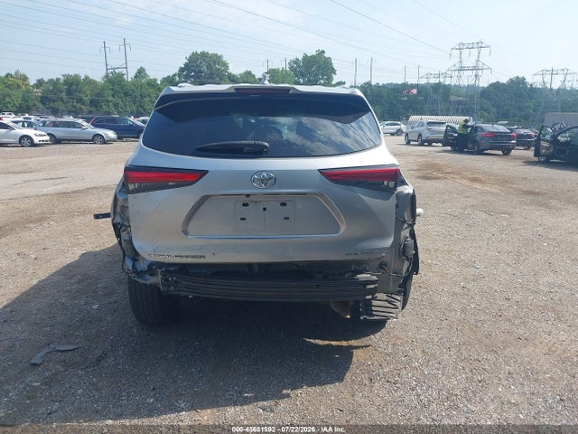 45681592 :رقم المزاد ، 5TDGZRBH0NS196019 vin ، 2022 Toyota Highlander Xle مزاد بيع