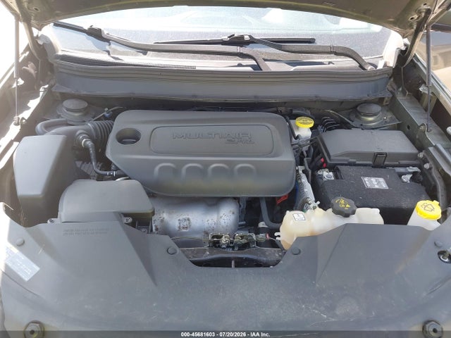 45681603 :رقم المزاد ، 1C4PJMCB8KD343621 vin ، 2019 Jeep Cherokee Latitude 4x4 مزاد بيع