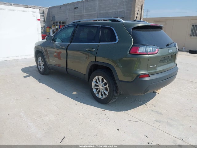 45681603 :رقم المزاد ، 1C4PJMCB8KD343621 vin ، 2019 Jeep Cherokee Latitude 4x4 مزاد بيع