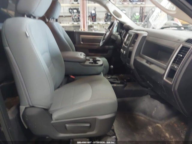Продажа на аукционе авто 2018 Ram 2500 Tradesman  4x4 8' Box, vin: 3C6LR5AT5JG363617, номер лота: 45681607