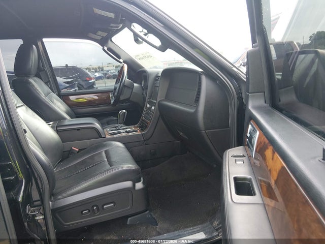 2015 Lincoln Navigator მანქანა იყიდება აუქციონზე, vin: 5LMJJ2JT8FEJ02608, აუქციონის ნომერი: 45681608
