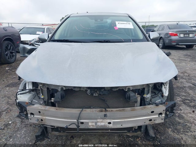 45681638 :رقم المزاد ، 4T1C11AK2LU912962 vin ، 2020 Toyota Camry Le مزاد بيع