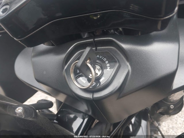 Harley-Davidson FLTRX 2025 1HD1KH716SB615007 Image 11