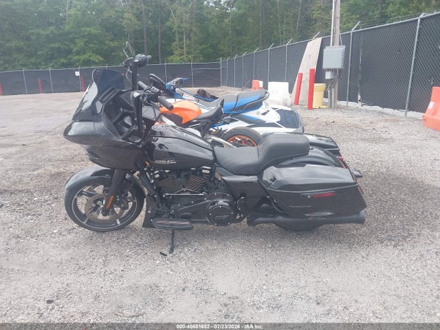 Harley-Davidson FLTRX 2025 1HD1KH716SB615007 Image 13