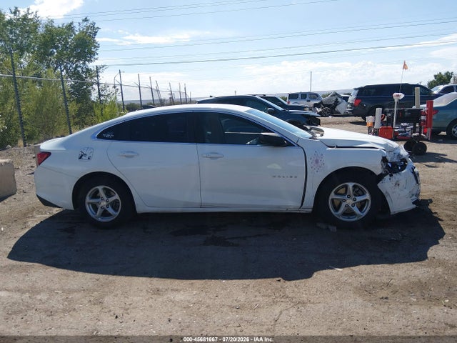 1G1ZC5ST0HF237530 Chevrolet Malibu 1fl